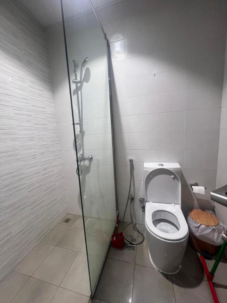 Downtown Holiday'S - 1 Min To Dubai Mall & Burj Khalifa Hostel Buitenkant foto